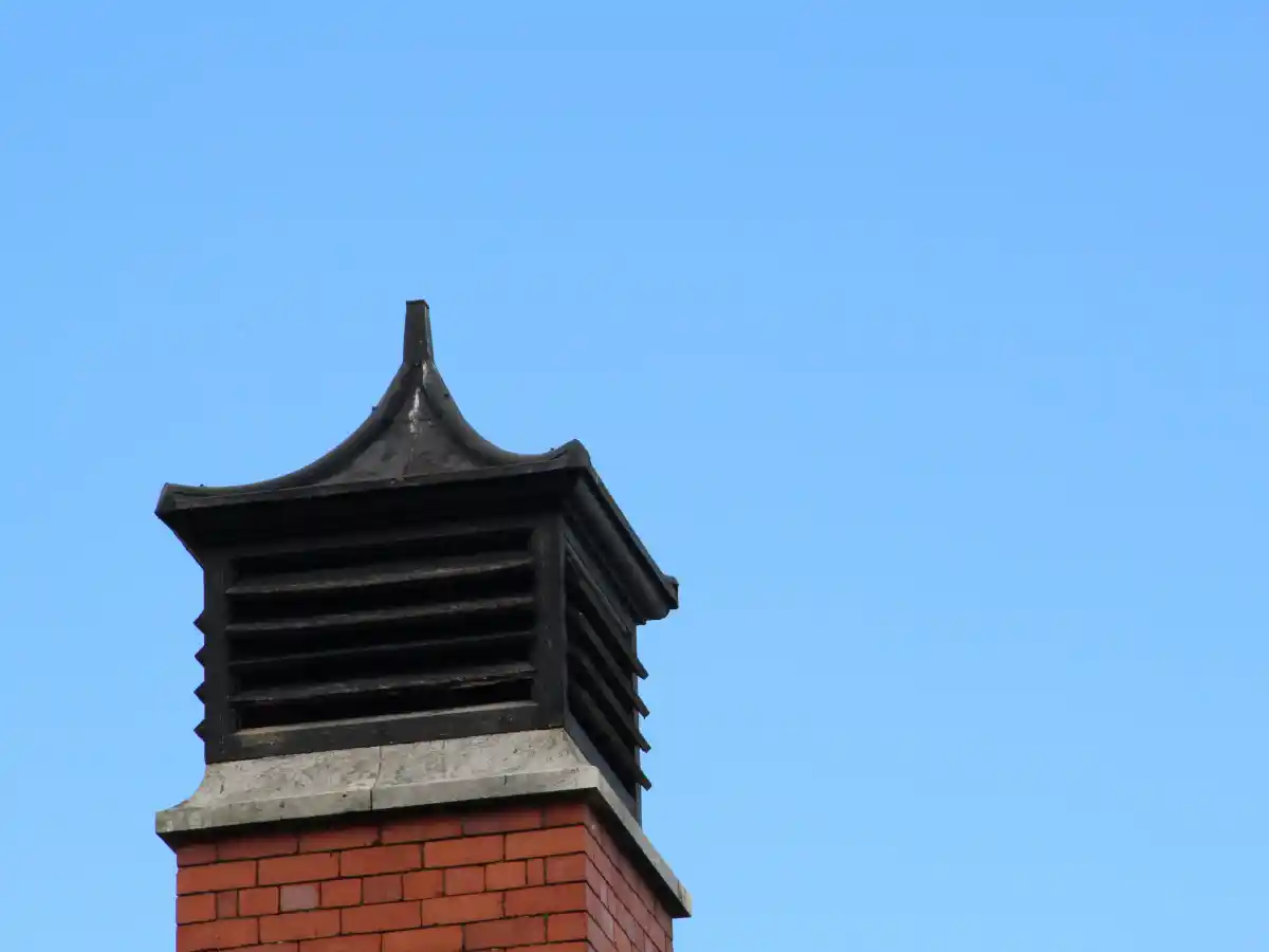Spark arrestor mesh on a chimney top