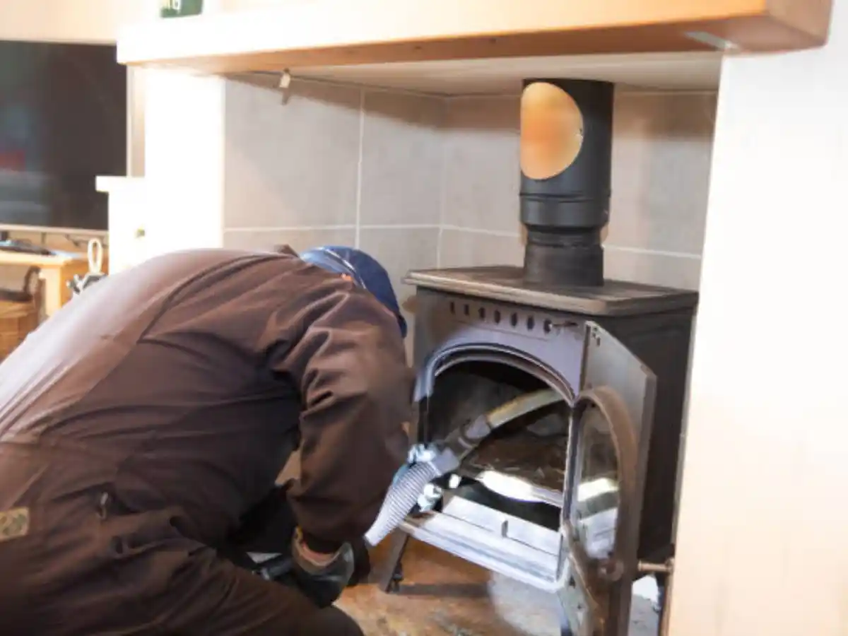 Camera check of a chimney flue