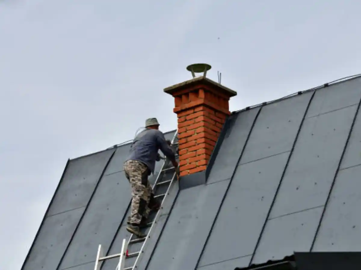 Rotary brush heading down a chimney